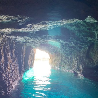 Kleftiko caves