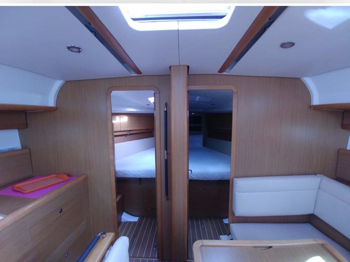 Sun Odyssey 44i front cabins