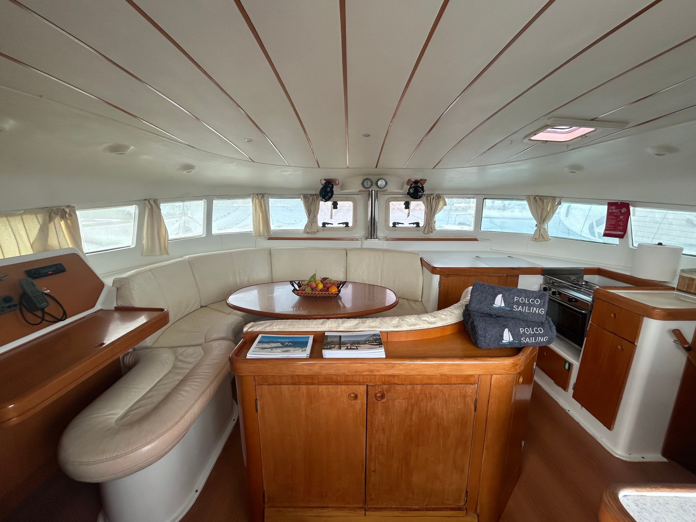 LAGOON 410s2 INTERIOR